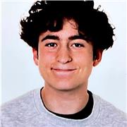 Alumno de 1⁰ de Psicología. 12,195 en EvAU y media de 9 en Bachillerato de ciencias de la salud. Primaria-Bachiller